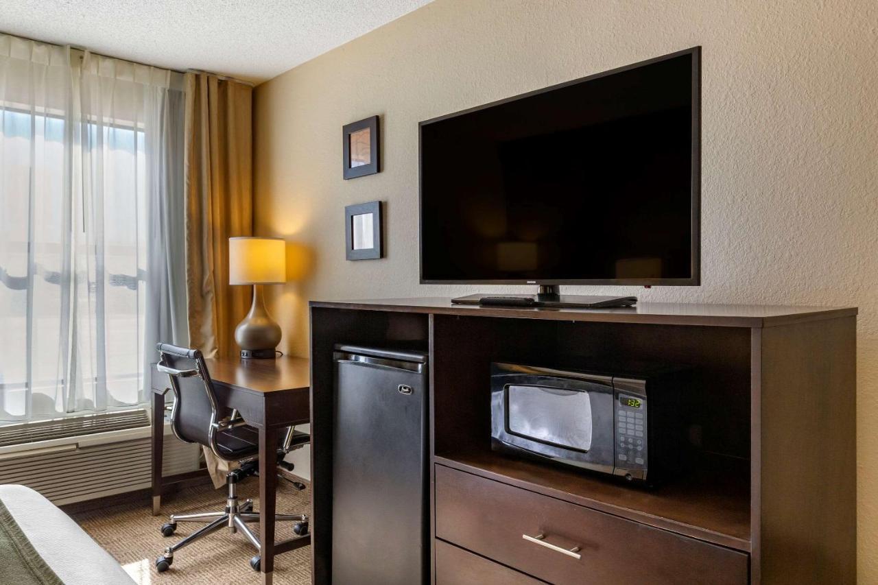 Comfort Inn Clinton Eksteriør billede