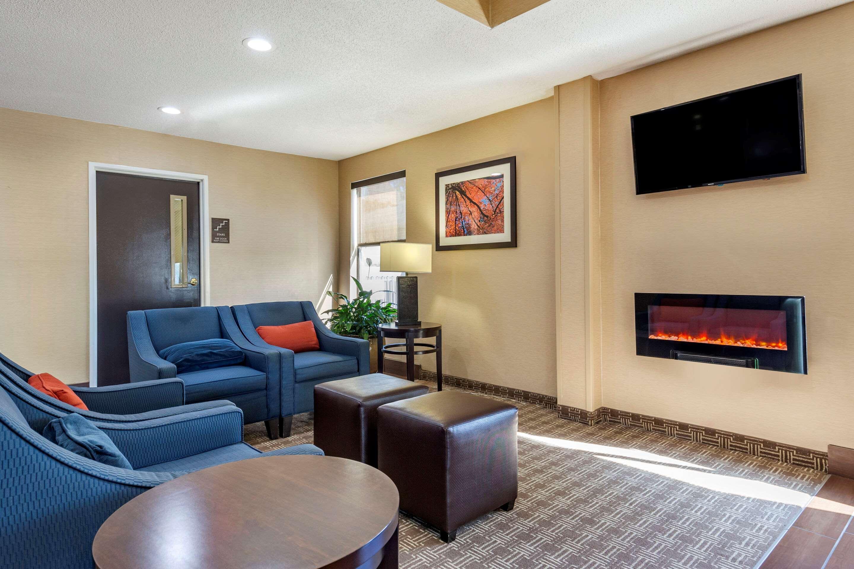 Comfort Inn Clinton Eksteriør billede