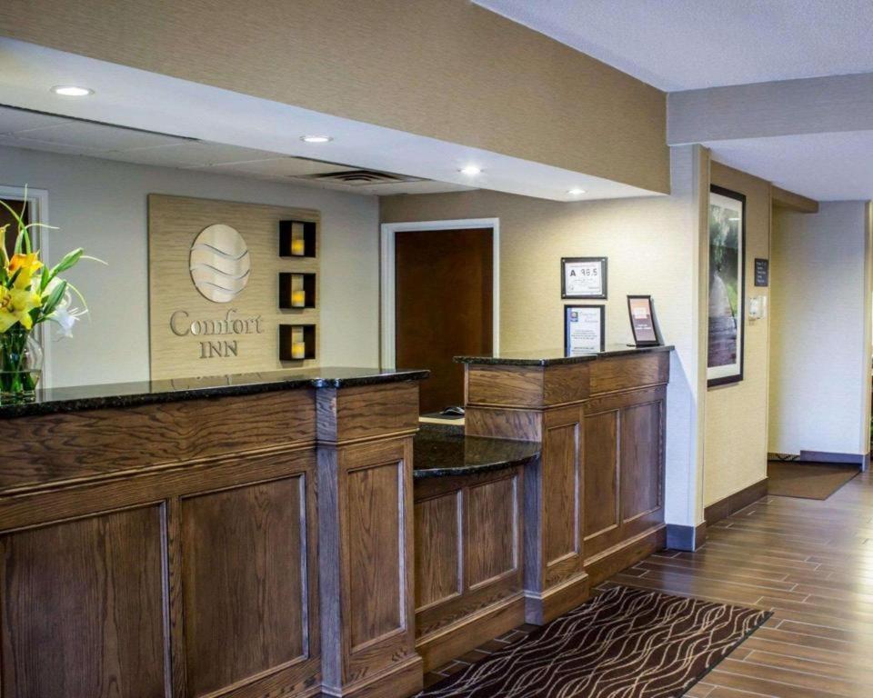 Comfort Inn Clinton Eksteriør billede