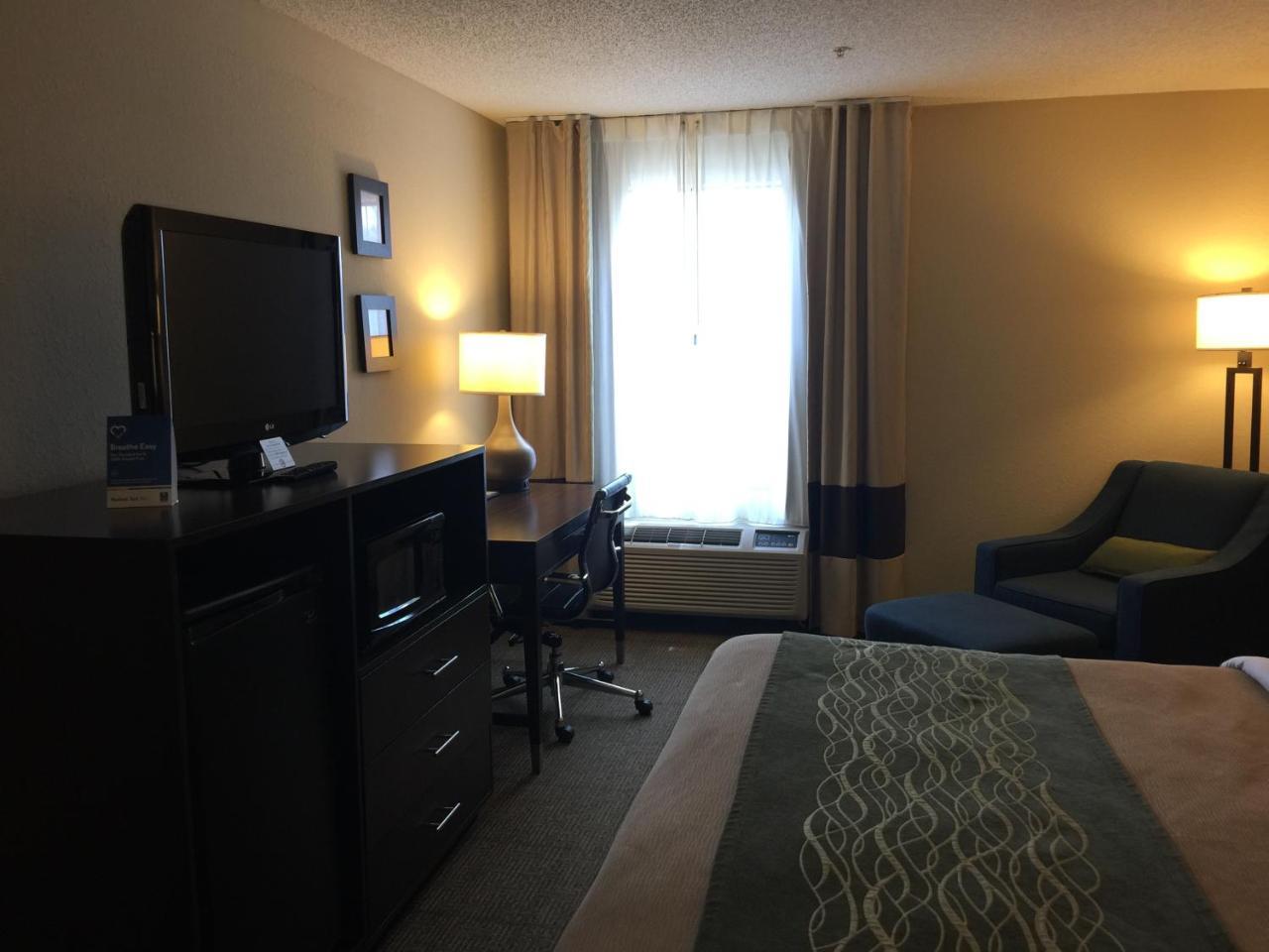 Comfort Inn Clinton Eksteriør billede